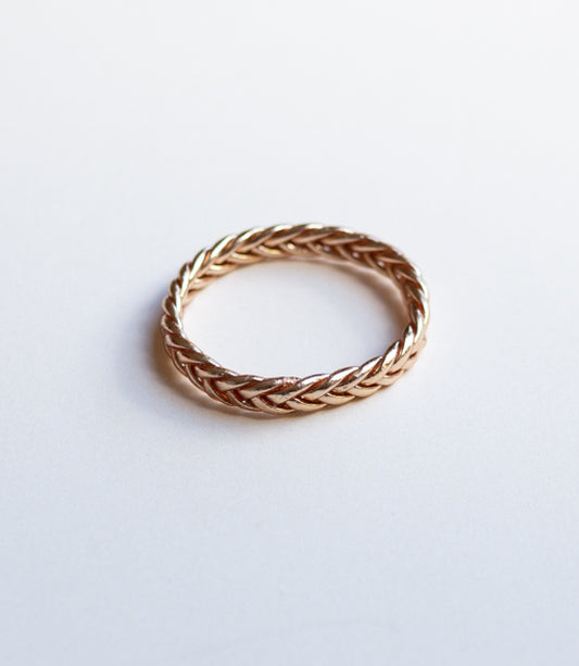 Single Braided Bangle (Rose Gold)