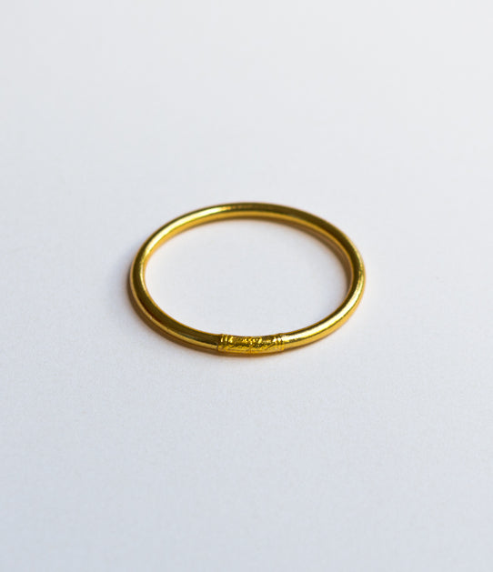 Thick Bangle (Gold)