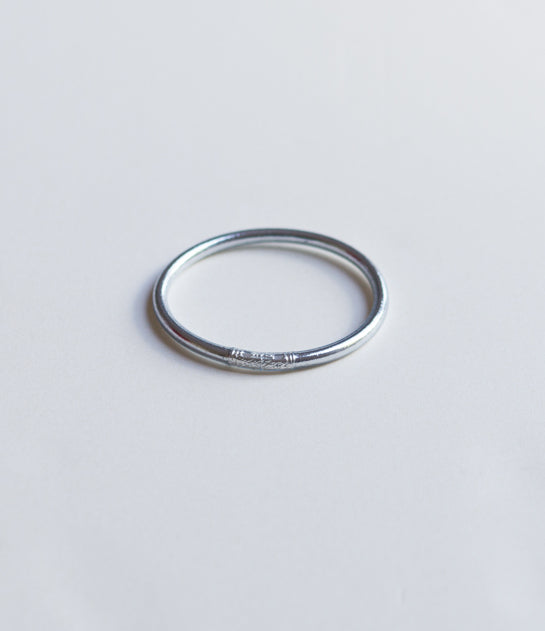 Thick Bangle (Silver)